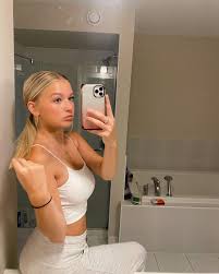 Verified US dating profile